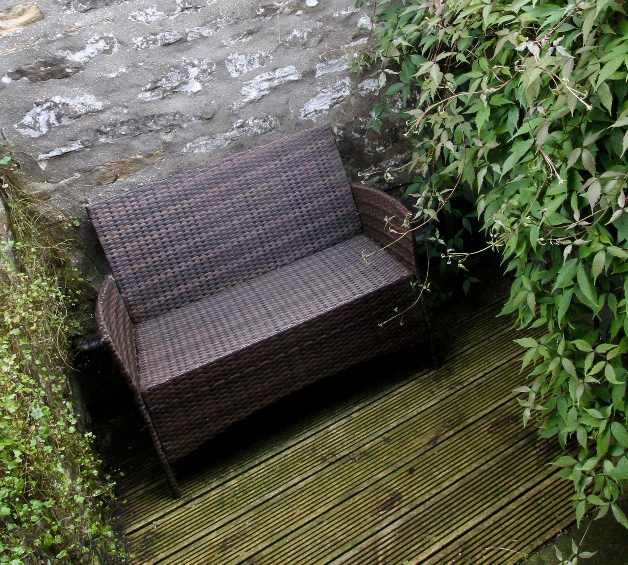 Ashfield House Ξενοδοχείο Grassington Εξωτερικό φωτογραφία A rattan bench