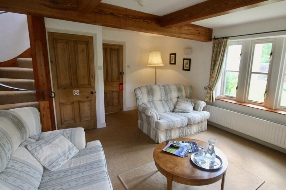 Ashfield House Ξενοδοχείο Grassington Εξωτερικό φωτογραφία The interior of the cottage