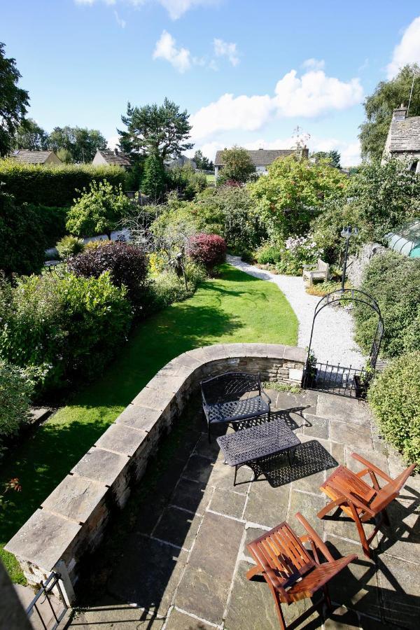 Ashfield House Ξενοδοχείο Grassington Εξωτερικό φωτογραφία The garden of the house