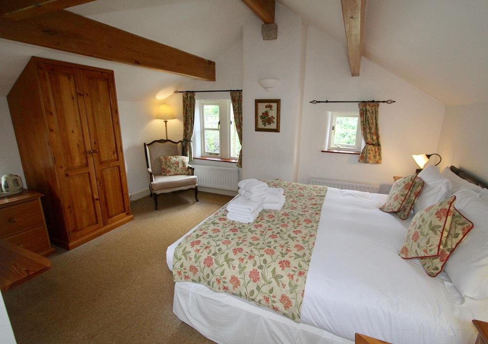 Ashfield House Ξενοδοχείο Grassington Εξωτερικό φωτογραφία The Old Vicarage, bedroom
