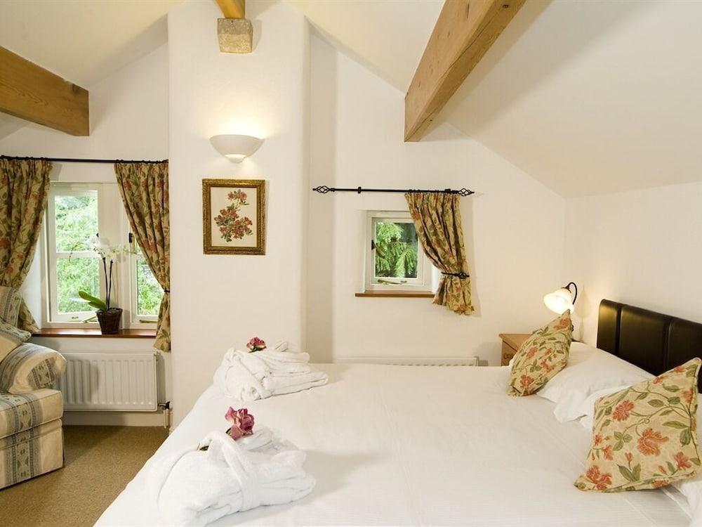 Ashfield House Ξενοδοχείο Grassington Εξωτερικό φωτογραφία The Old Mill, bedroom